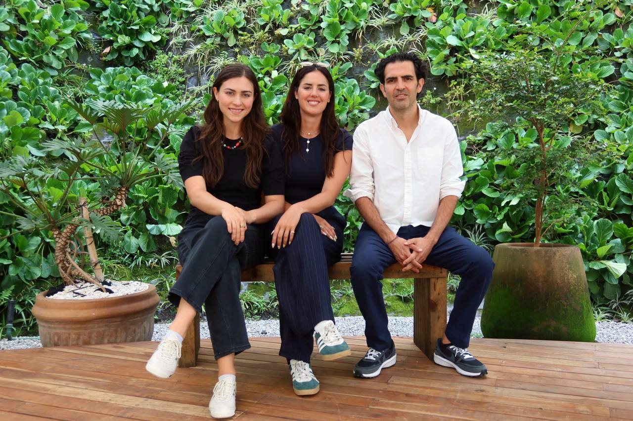 El equipo de Insight: Cristina Riojas, Elianne Mureddu y Pablo Limón